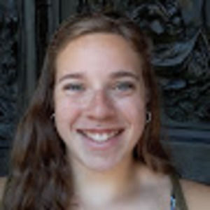 Meet your Posher, Brooke